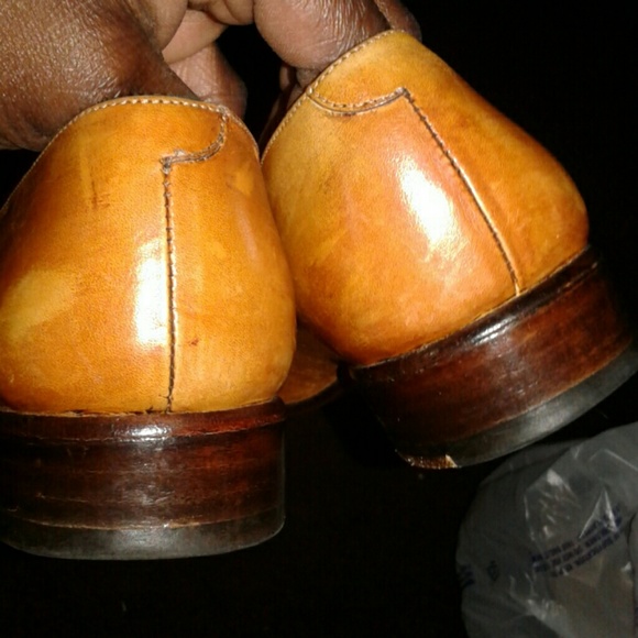 Authentic Cuir Veritable shoes. - Picture 2 of 4